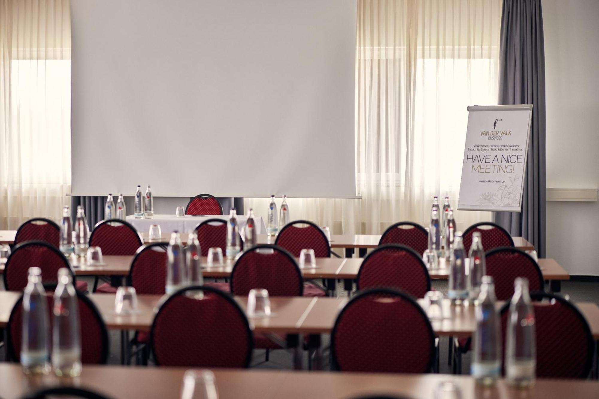 Hotel Hamburg-Wittenburg Van Der Valk Ngoại thất bức ảnh