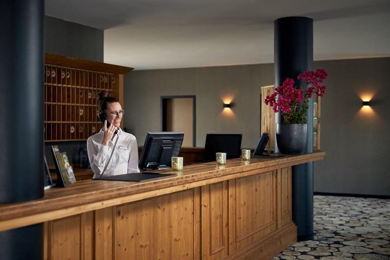 Hotel Hamburg-Wittenburg Van Der Valk Ngoại thất bức ảnh